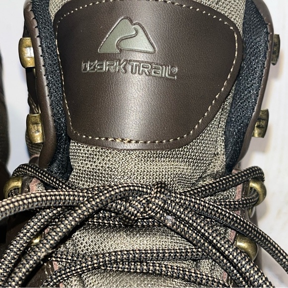 Ozark Trail Men's Size 13 Waterproof Rugged Outdoor Boots Leather Uppers Laceup - Picture 2 of 8